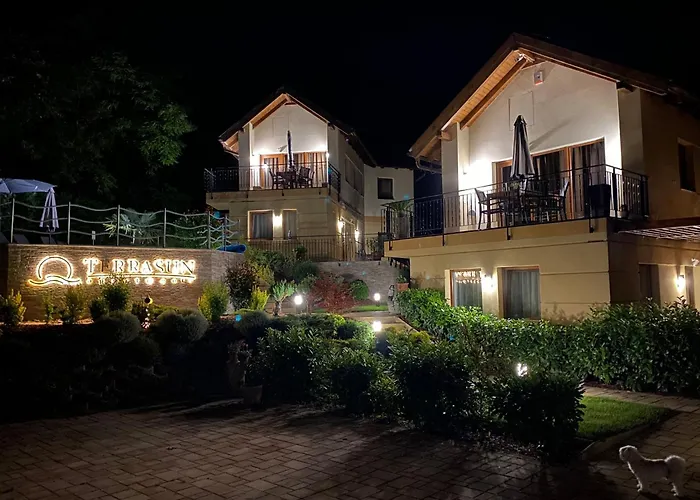 Lägenhet Terrasun Balatonszarszo