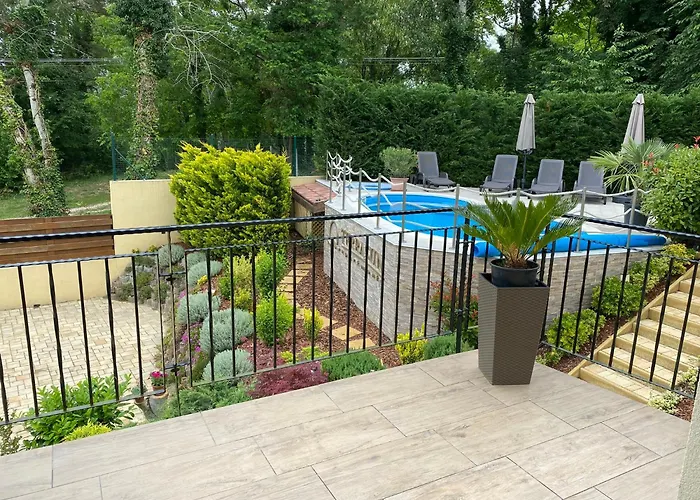 Lägenhet Terrasun Balatonszarszo